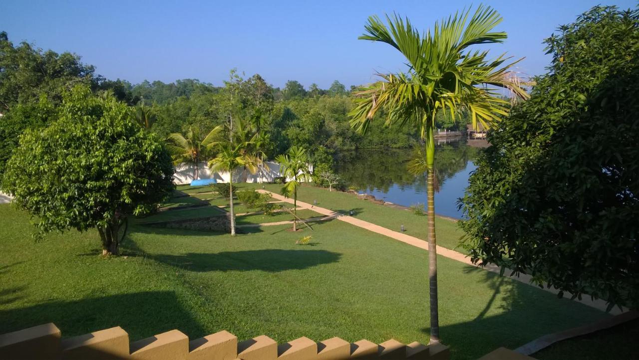 Kalla Bongo Lake Resort Hikkaduwa Exterior foto